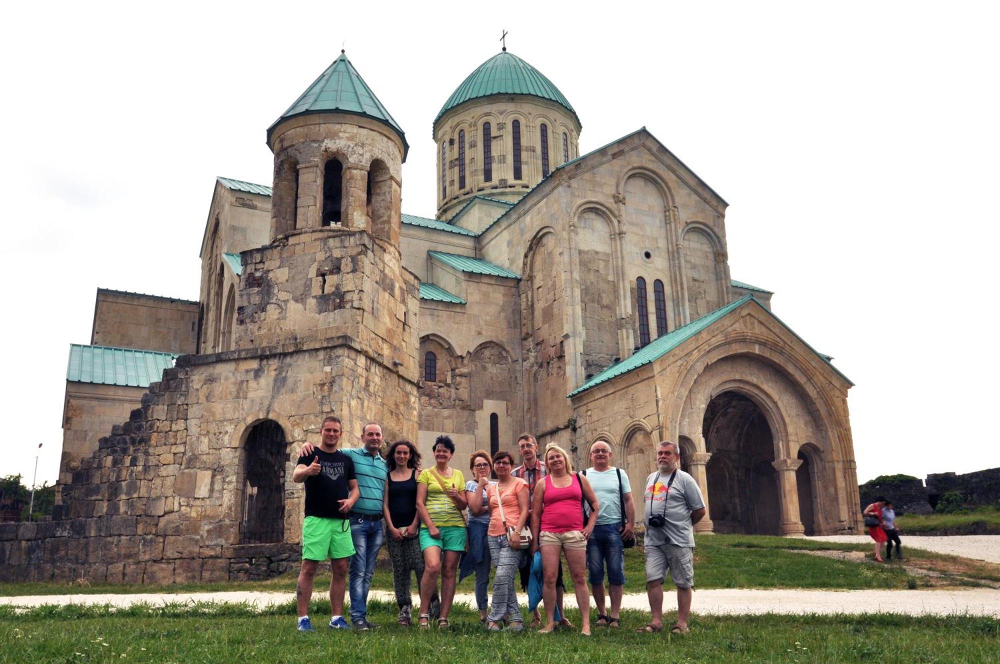 Giorgi'S Homestay Кутаиси Екстериор снимка