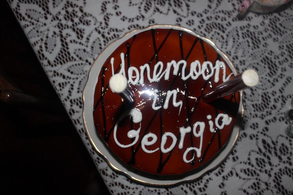 Giorgi'S Homestay Кутаиси Екстериор снимка