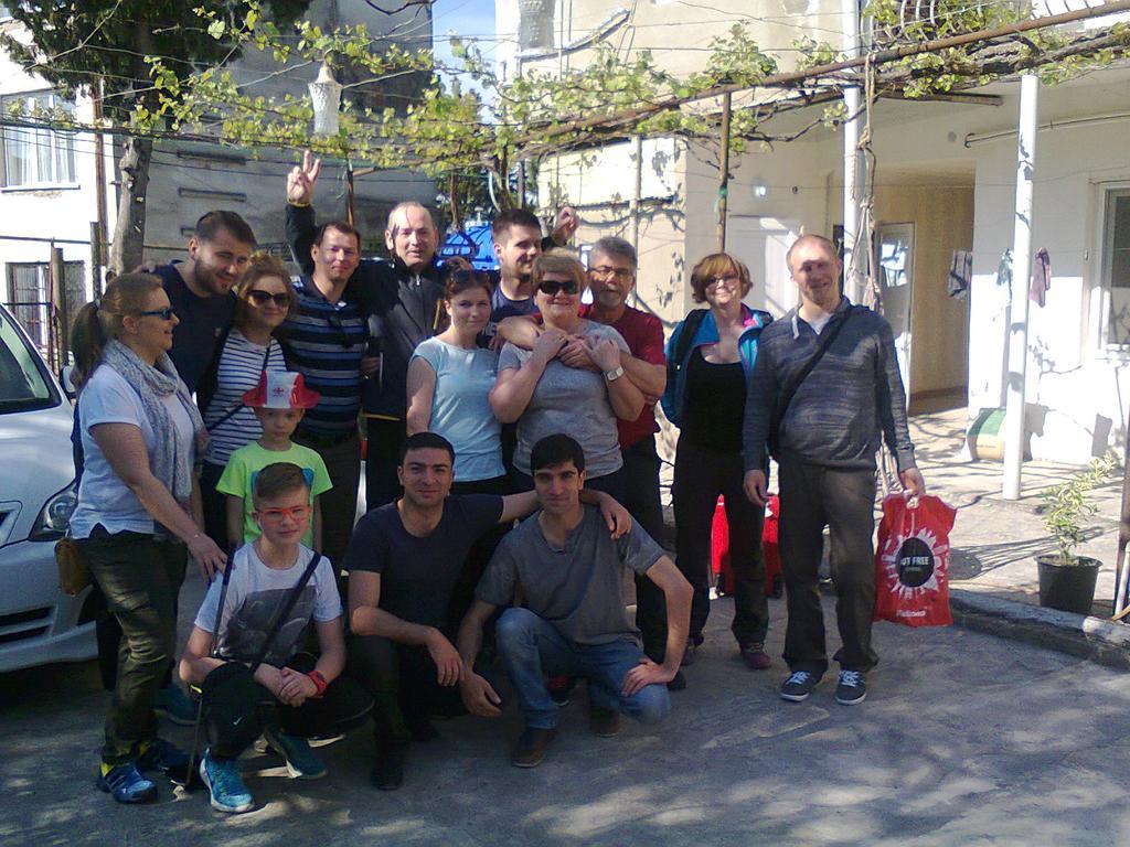 Giorgi'S Homestay Кутаиси Екстериор снимка